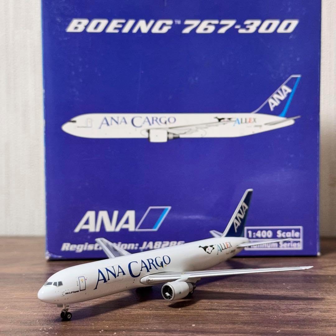 Phoenix 1/400 ANA B767-300 1/400 phoenix B767-300 ANA B767-300 ANA